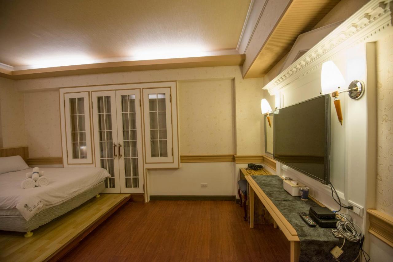 Hotel Kaohsiung Time'S Esterno foto